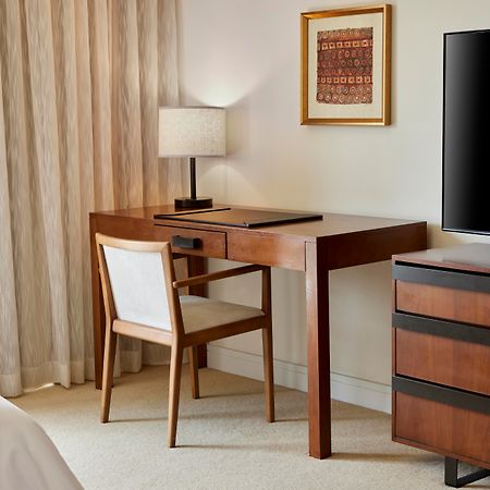 Ka La'I Waikiki Beach, Lxr Hotels & Resorts Гонолулу Екстер'єр фото